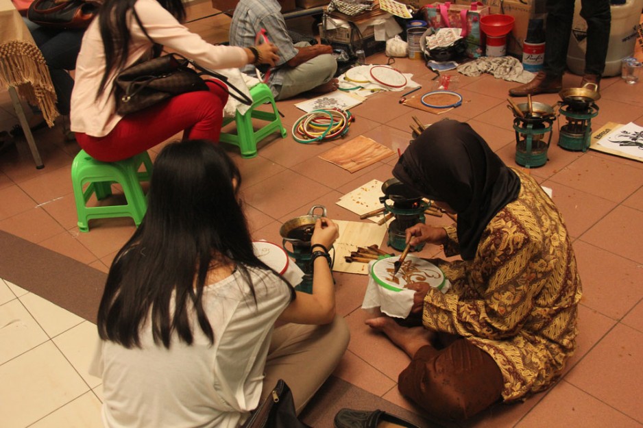 Garage Sale TFI, Jakarta (10-15/12/2012) untuk Pengembangan Komunitas