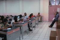 https://www.teachforindonesia.org/wp-content/uploads/2013/02/IMG_0536.jpg