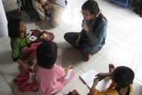 https://www.teachforindonesia.org/wp-content/uploads/2013/05/IMG_0603.jpg