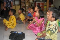 https://www.teachforindonesia.org/wp-content/uploads/2013/05/IMG_0628.jpg
