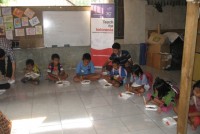 https://www.teachforindonesia.org/wp-content/uploads/2013/05/IMG_0670.jpg